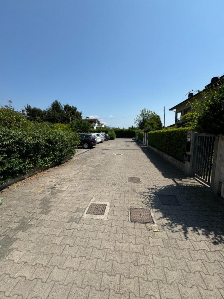 Bellissima Stanza Con Parcheggio Gratuito Lägenhet Cinquale Exteriör bild